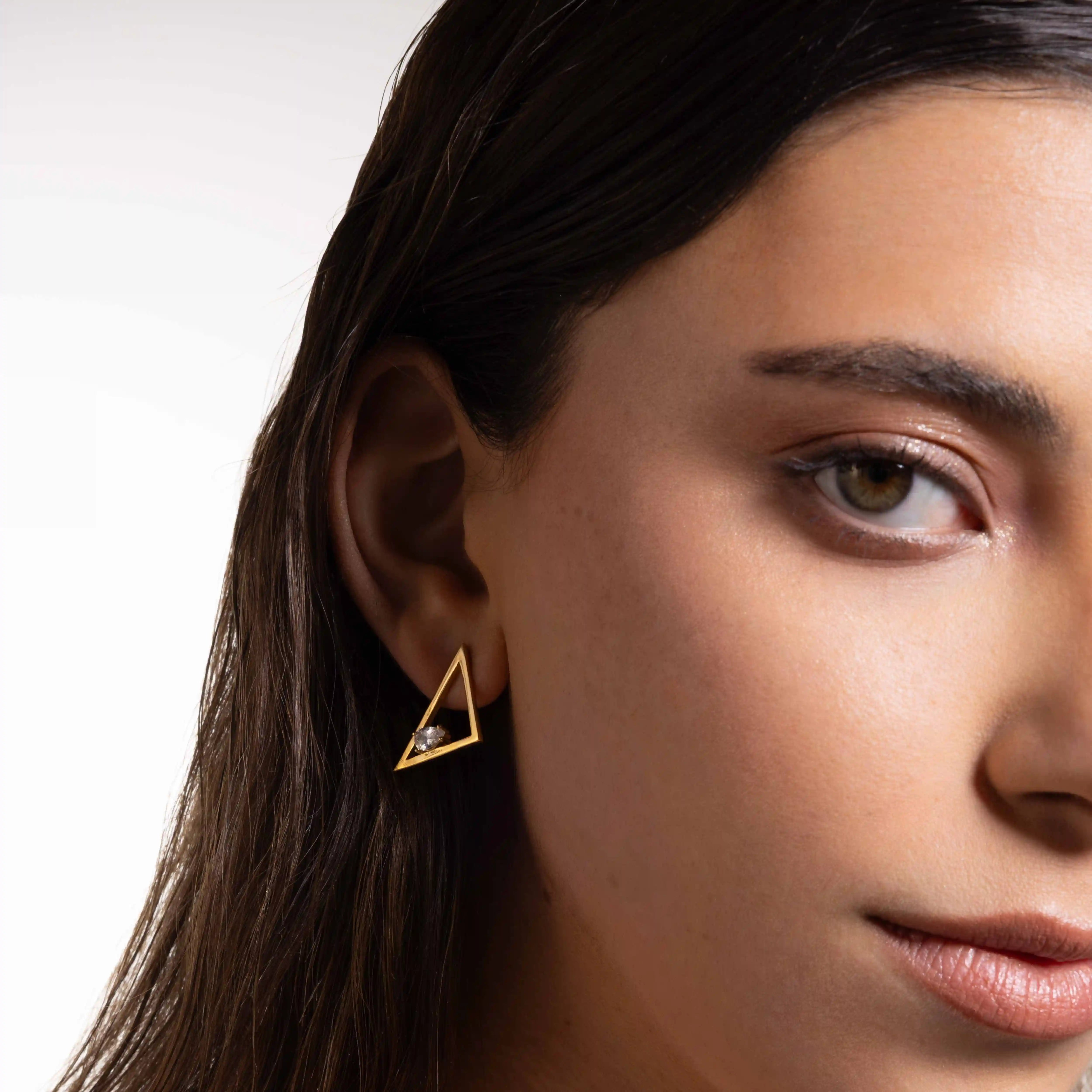 One Oval Asymmetric Triangle Statement Earrings - Gold White