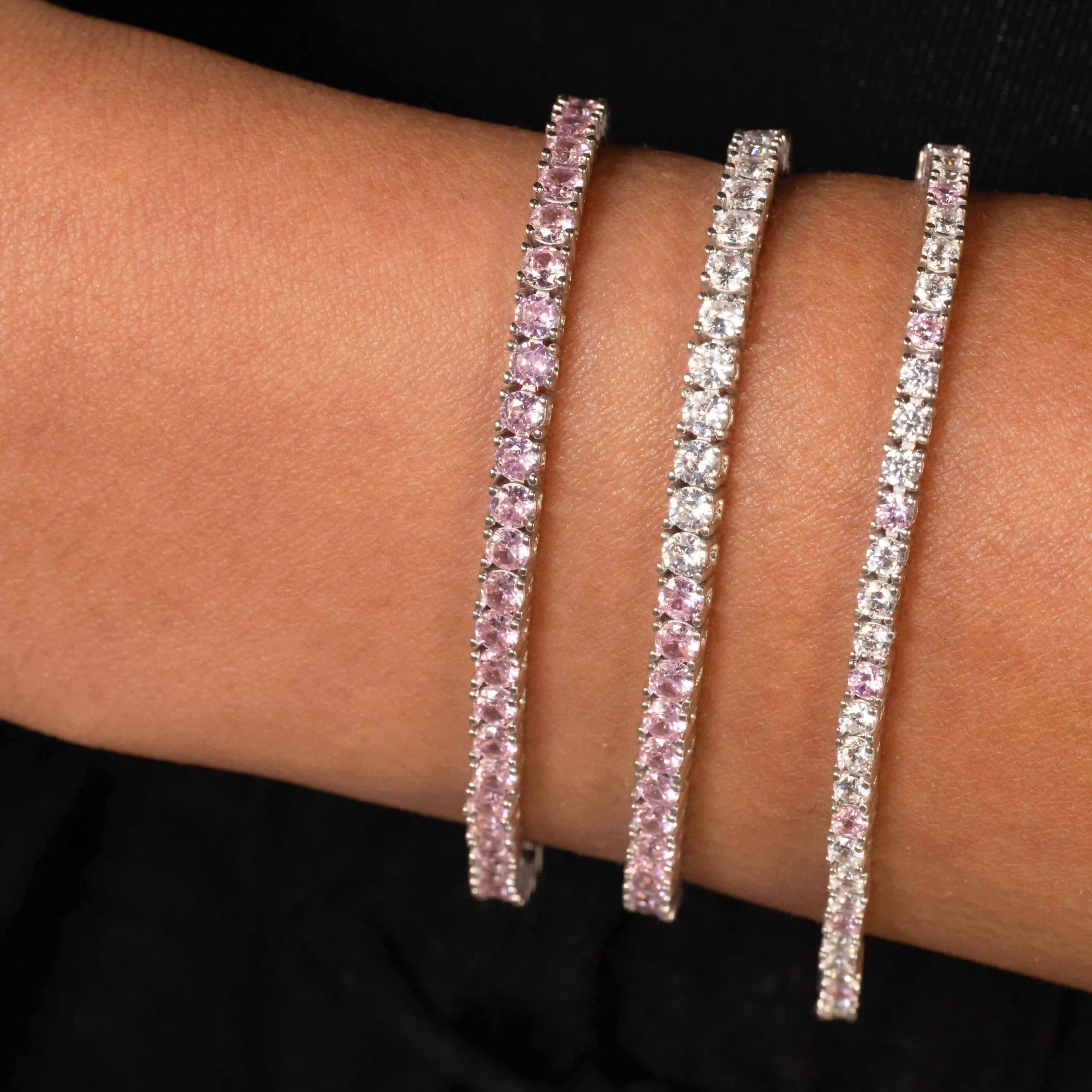 Tennis Bracelet With Box Clasp - Dot Light Pink - 2.5mm
